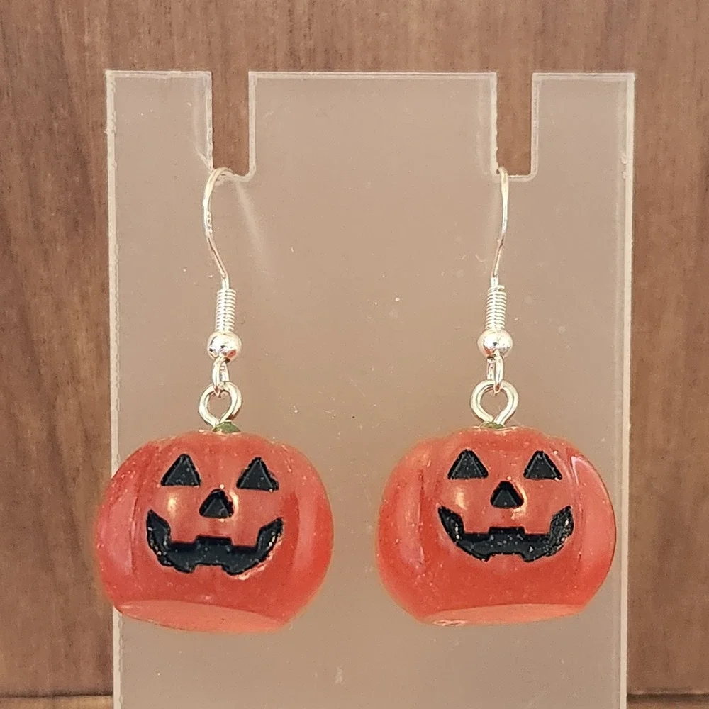 Handmade Halloween Jack-O-Lantern Pumpkin Resin Drop Earrings Orange Silver Tone